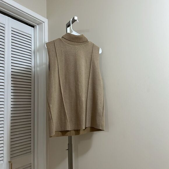 Zara top  - Picture 2 of 7